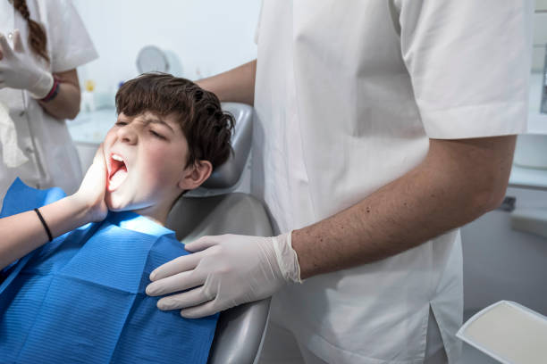 Best Emergency Dental Care for Broken or Chipped Teeth in Green Valley, CA